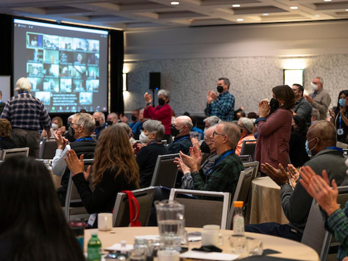 2023 Annual Meeting crowd picture, in person and virtual